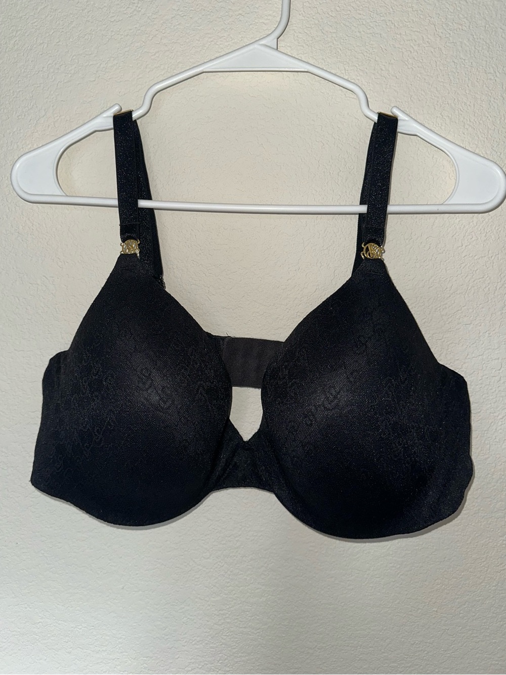 Victoria’s Secret Lace Demi Push Up Bra
